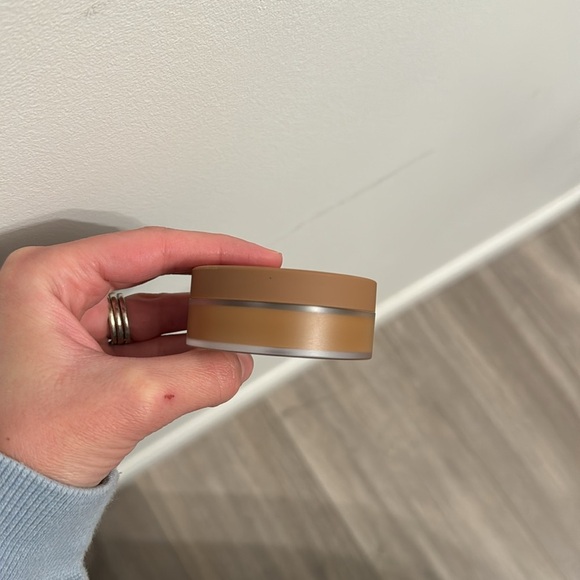 ANASTASIA BEVERLY HILLS Cream Bronzer in Amber - Picture 6 of 7